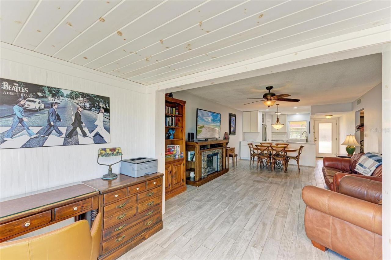 9409 Catalina Drive , Bradenton, FL 34210 Photo
