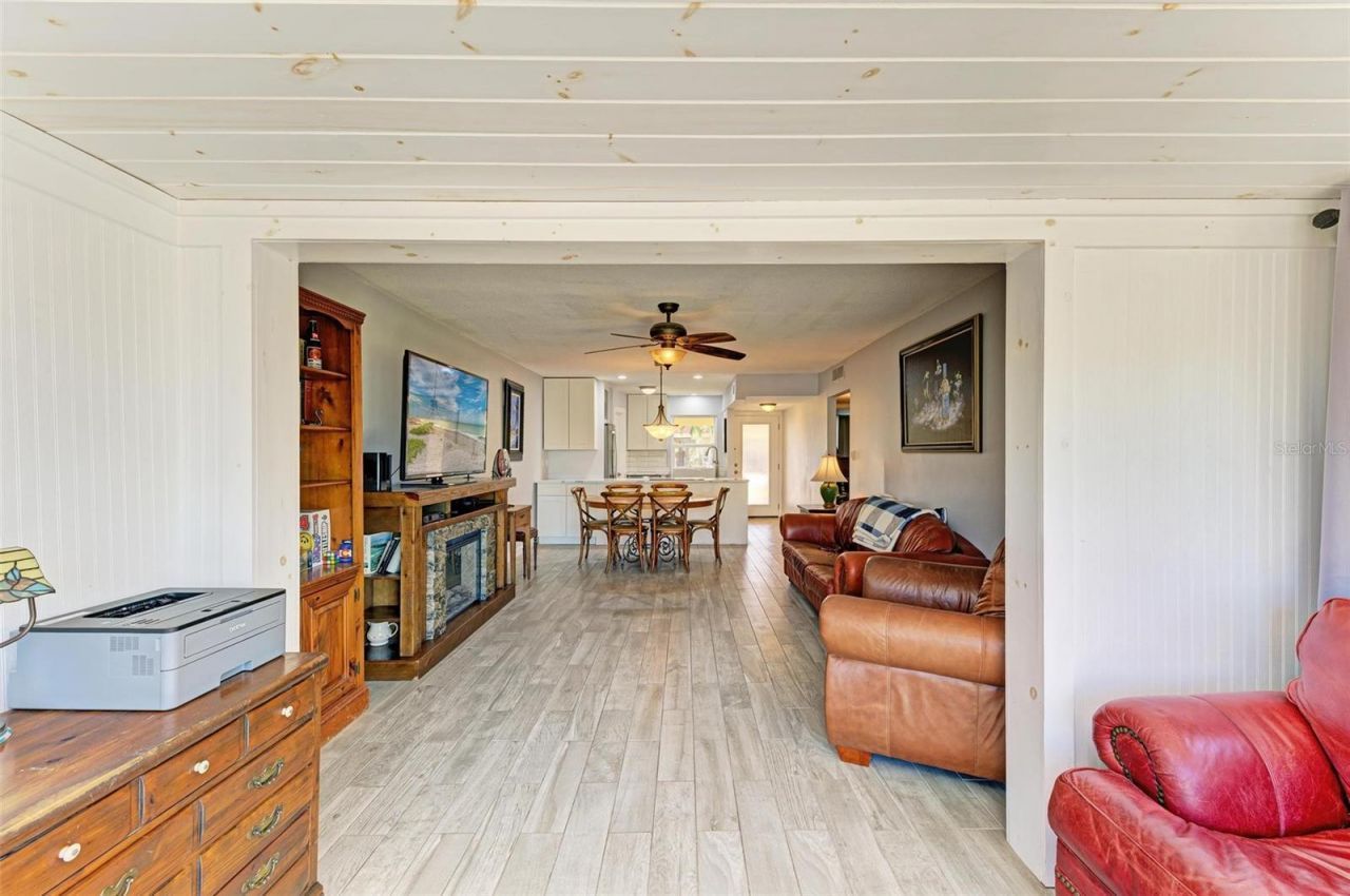 9409 Catalina Drive , Bradenton, FL 34210 Photo