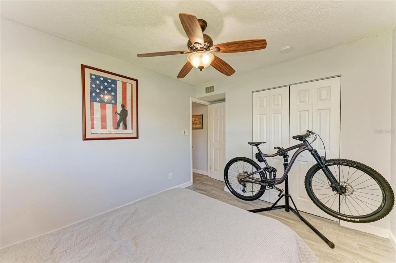 9409 Catalina Drive , Bradenton, FL 34210 Photo