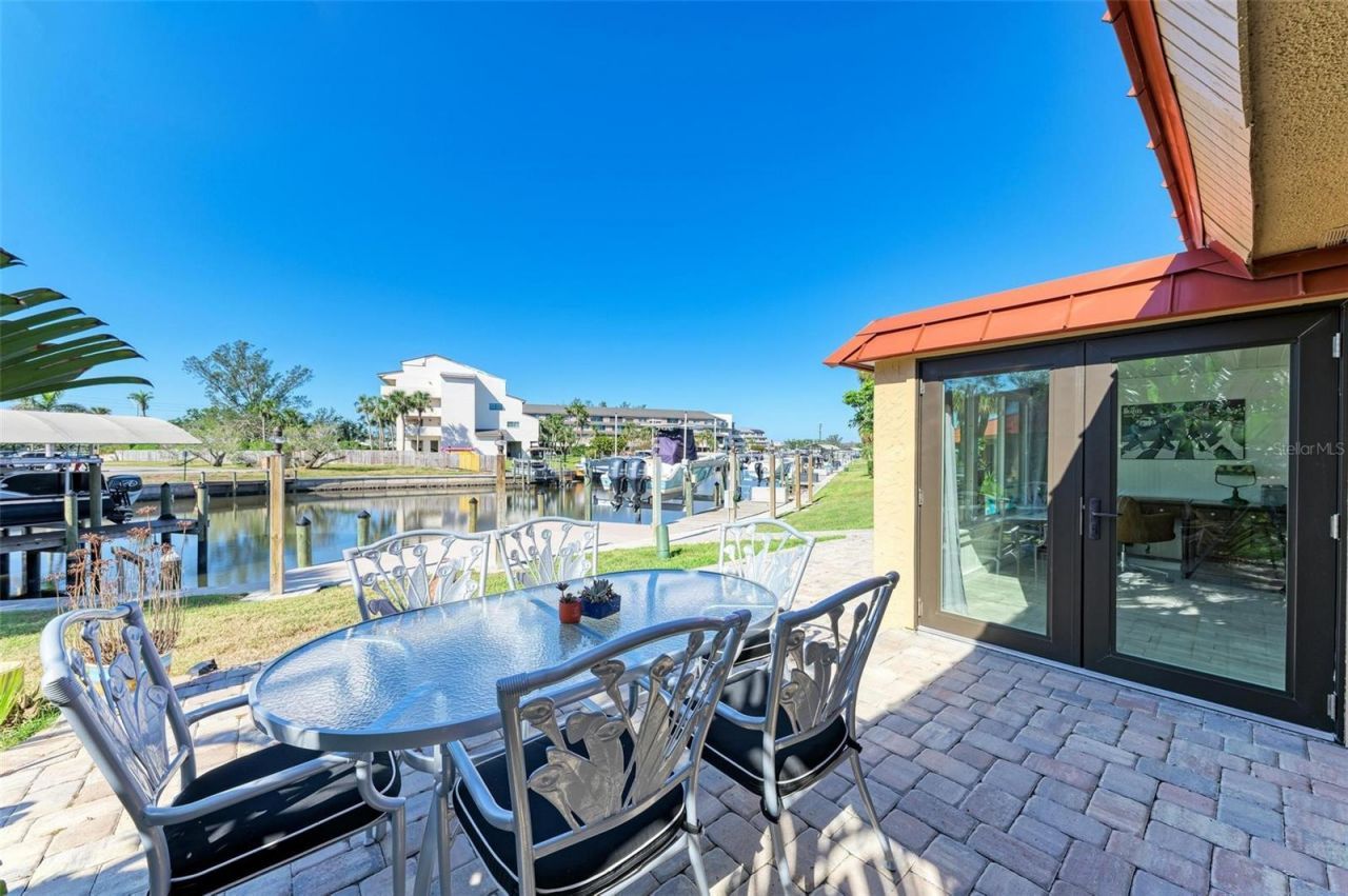 9409 Catalina Drive , Bradenton, FL 34210 Photo
