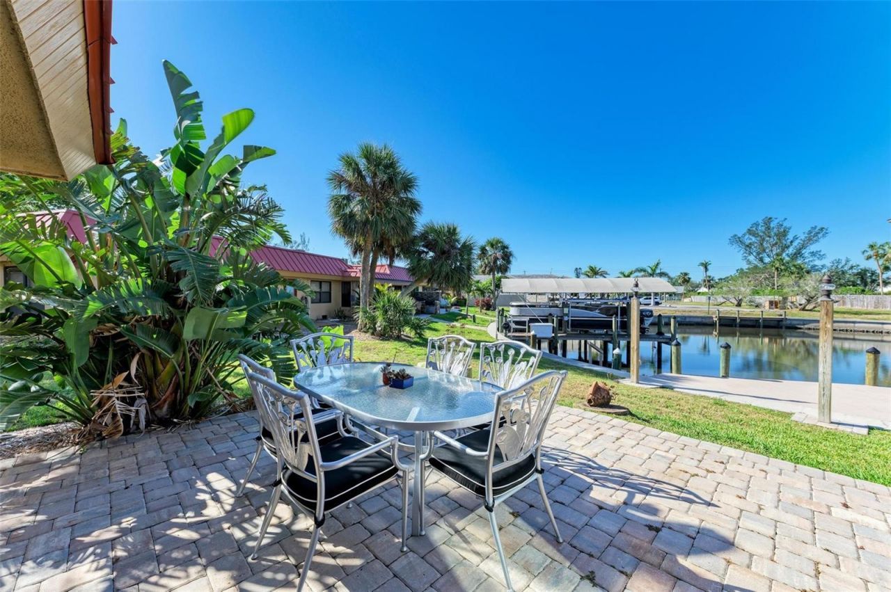 9409 Catalina Drive , Bradenton, FL 34210 Photo