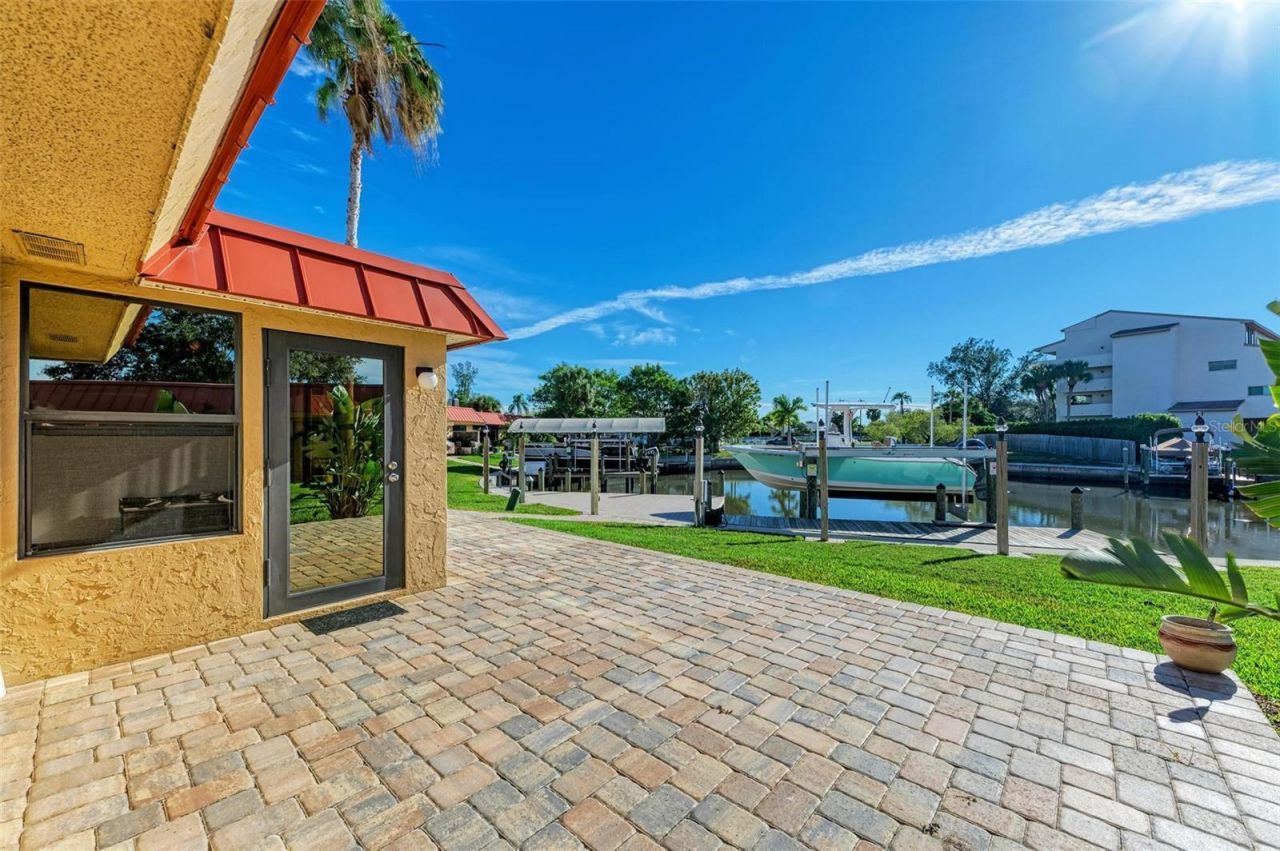 9409 Catalina Drive , Bradenton, FL 34210 Photo