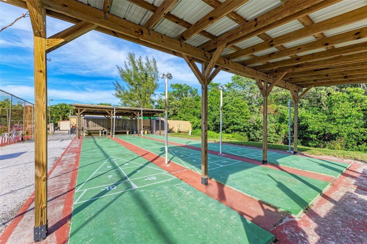 9409 Catalina Drive , Bradenton, FL 34210 Photo