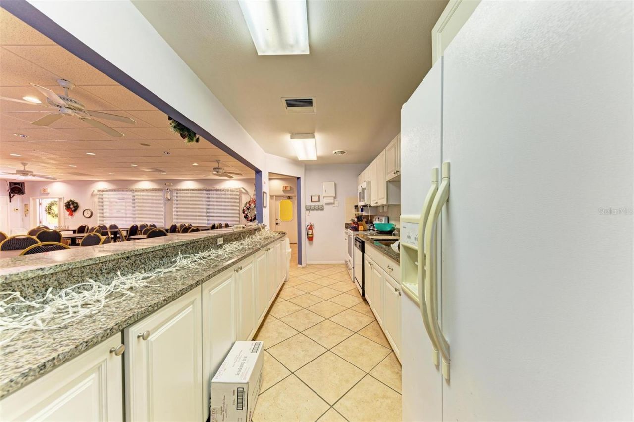 9409 Catalina Drive , Bradenton, FL 34210 Photo