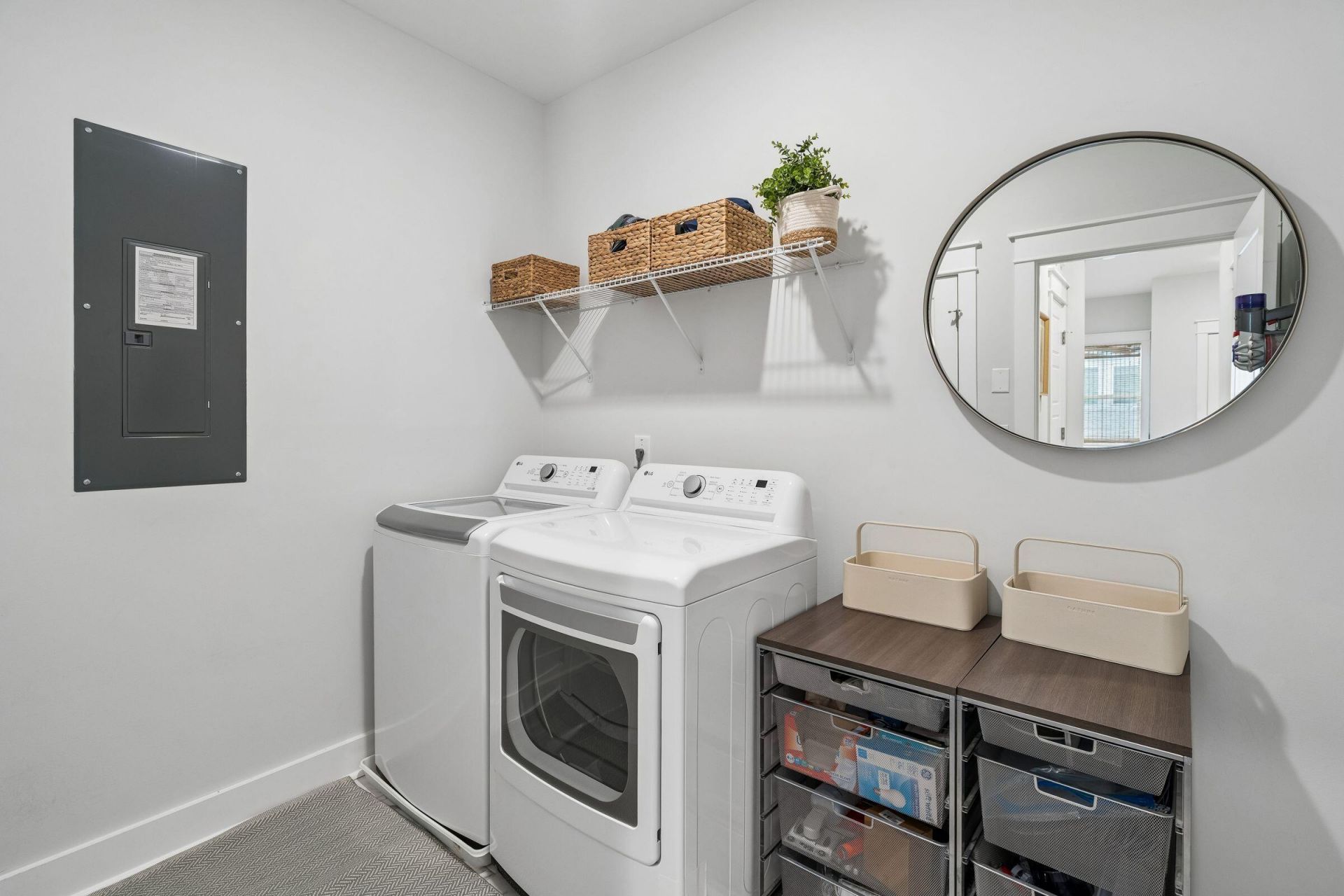 1566 N Lakeshore Drive Photo 31