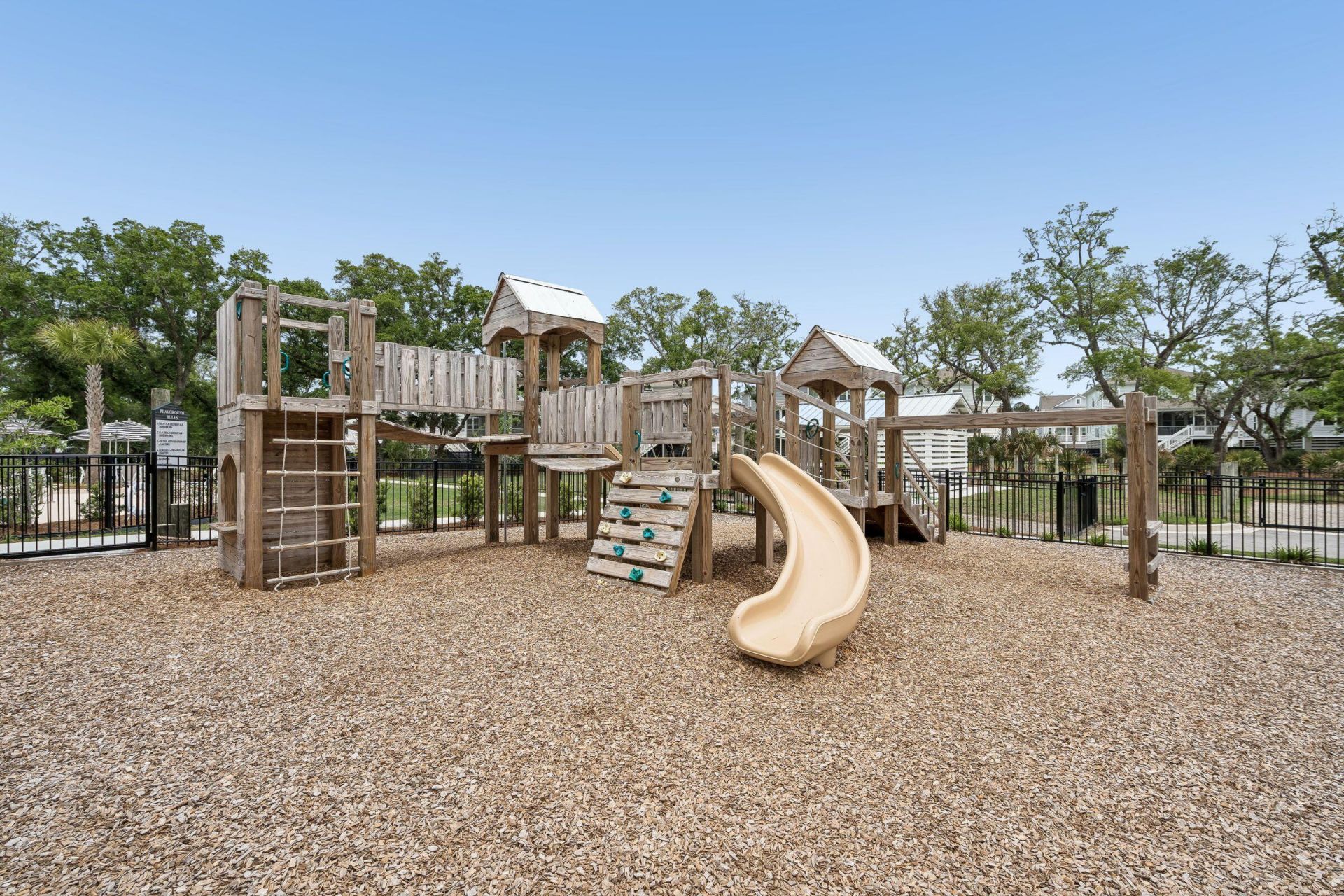 1566 N Lakeshore Drive Photo 43
