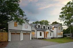 1445 Goblet Avenue photo 4