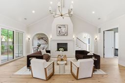 1445 Goblet Avenue photo 4