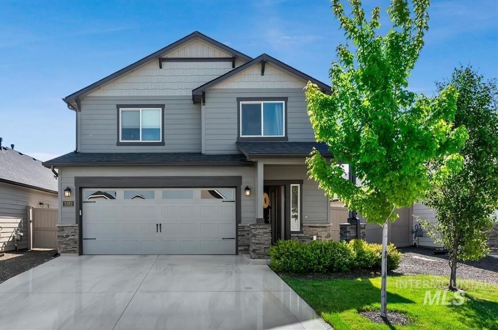 3282 NW 12th Ave, Meridian, ID 83646 Main Photo