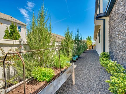 6141 Triple Crown Drive, Reno, NV 89509 Photo