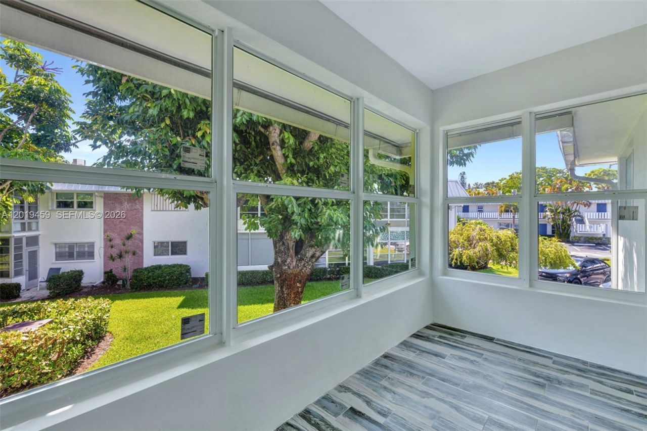 2929 SE Ocean Blvd , Unit F6, Stuart, FL 34996 Photo