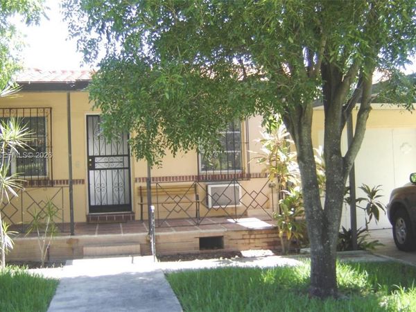 224 NE 47th St, Miami, FL 33137
