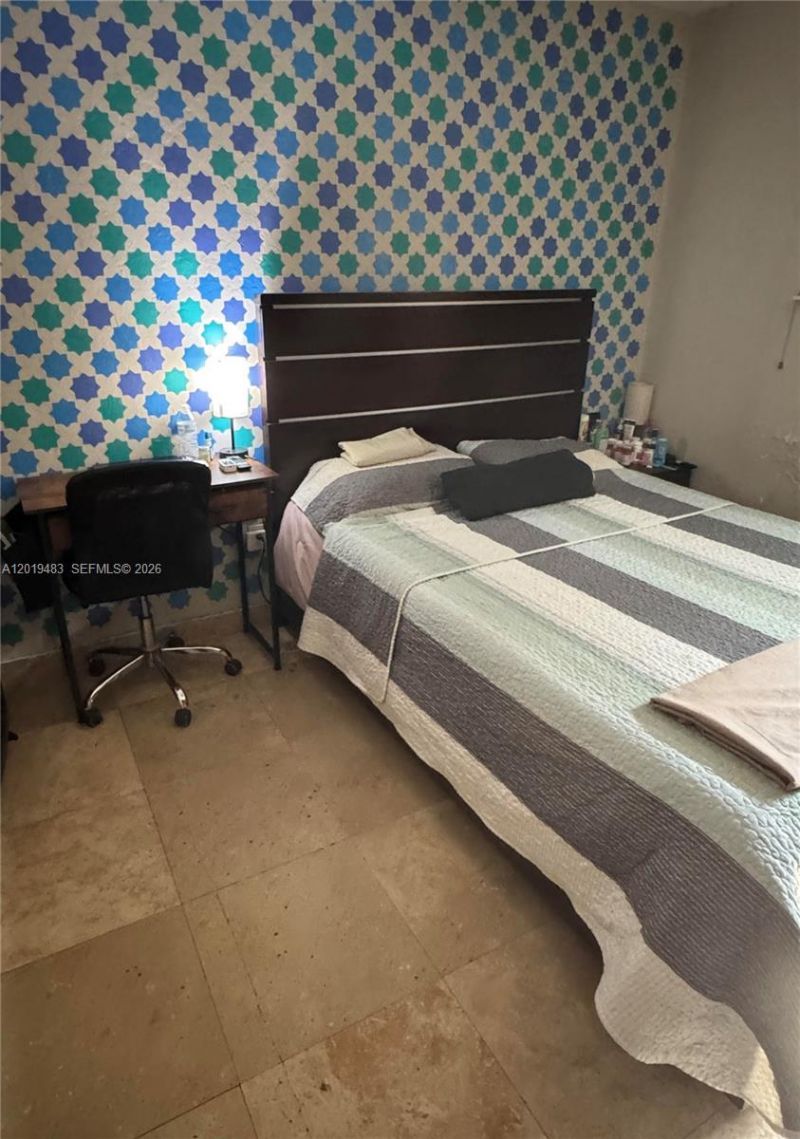 224 NE 47th St, Miami, FL 33137 Photo