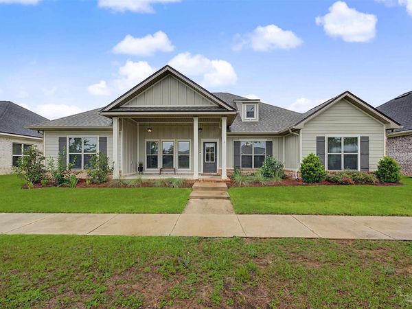 4144 Grassy Run St, Milton, FL 32583