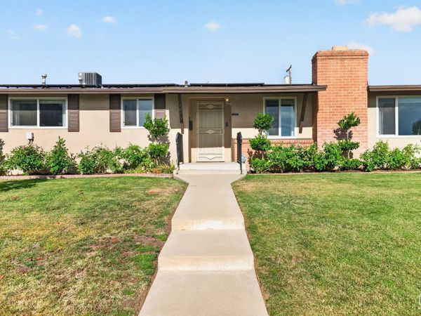 3013 Saint Marys Street, Bakersfield, CA 93305