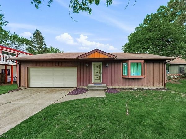 5770 Bradley Road , North Olmsted, OH 44070