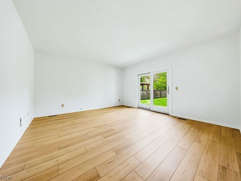 5770 Bradley Road, North Olmsted, OH 44070 Photo 25
