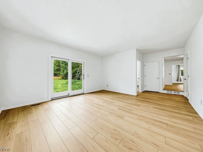 5770 Bradley Road, North Olmsted, OH 44070 Photo 26