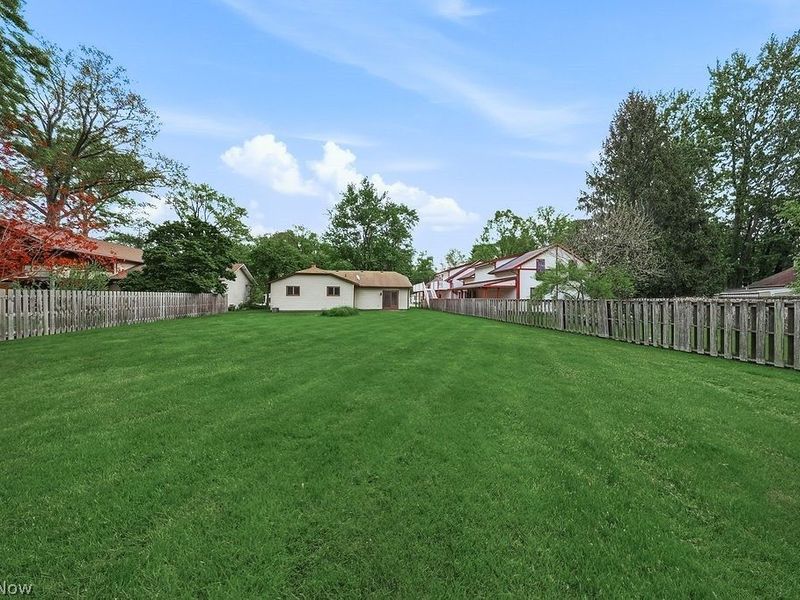 5770 Bradley Road, North Olmsted, OH 44070 Photo 30