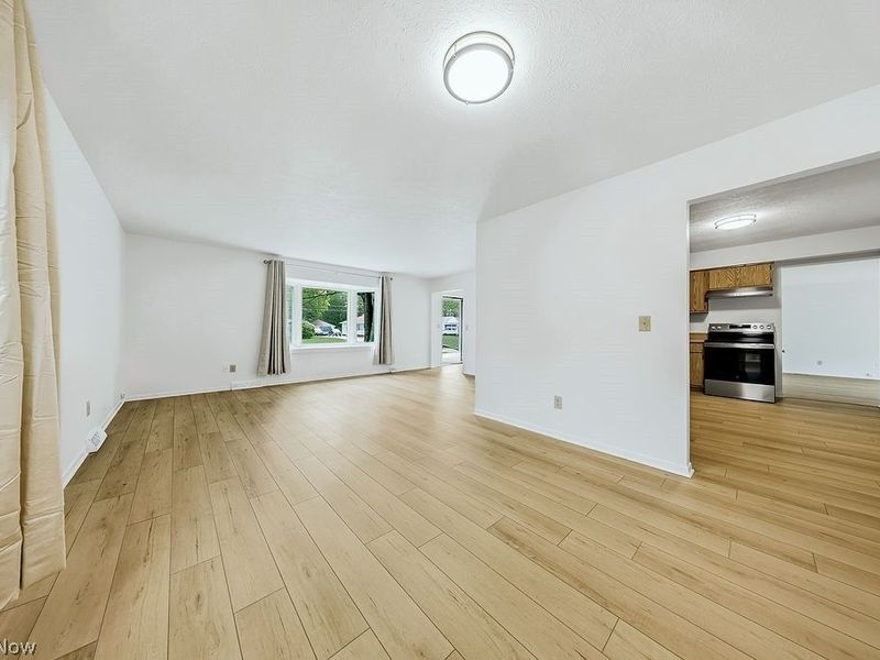 5770 Bradley Road, North Olmsted, OH 44070 Photo 6