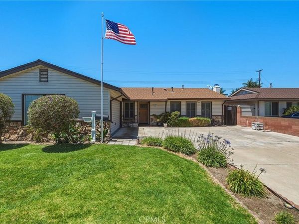 16301 Golden Gate Lane, Huntington Beach, CA 92649