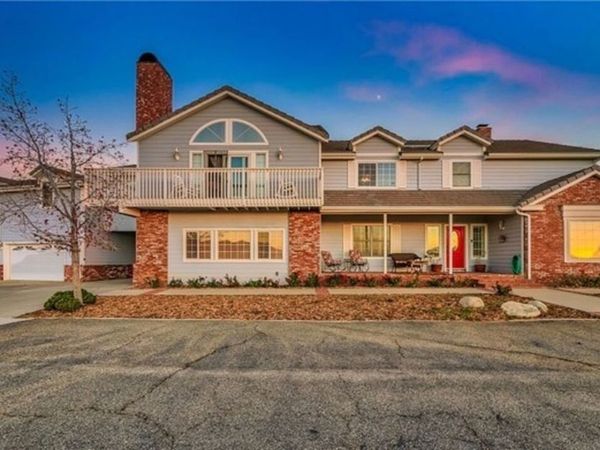 33247 Escondido Drive, Santa Clarita, CA 91390