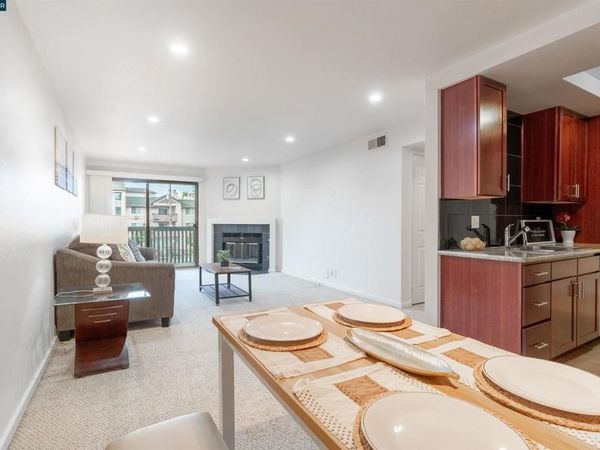 1315 A St, Unit 206, Hayward, CA 94541