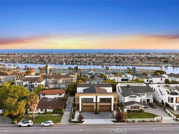 1511 Cliff Drive, Newport Beach, CA 92663