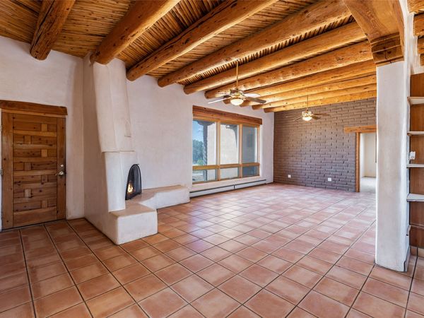 15 Coyote Trail, Santa Fe, NM 87508