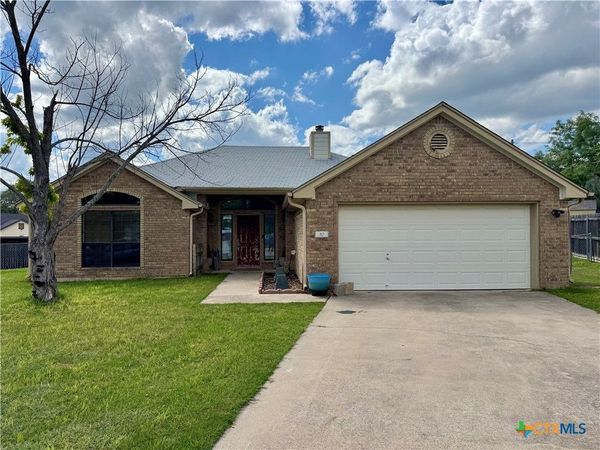 10 Westridge Place , Lampasas, TX 76550