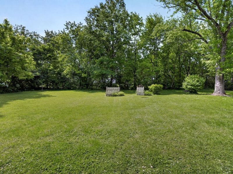 1065 McKelvey Road, Springfield Twp., OH 45231 Photo 34