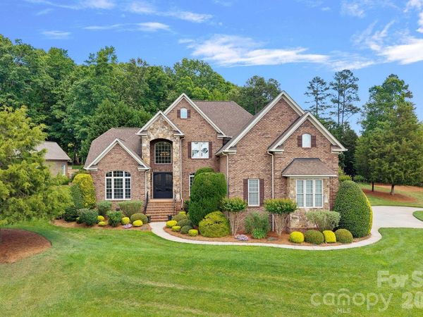 104 Timberside Drive , Davidson, NC 28036