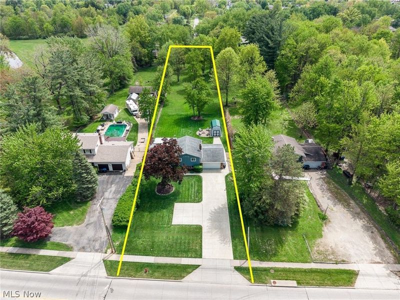 4060 Laurel Road, Brunswick, OH 44212 Photo 2