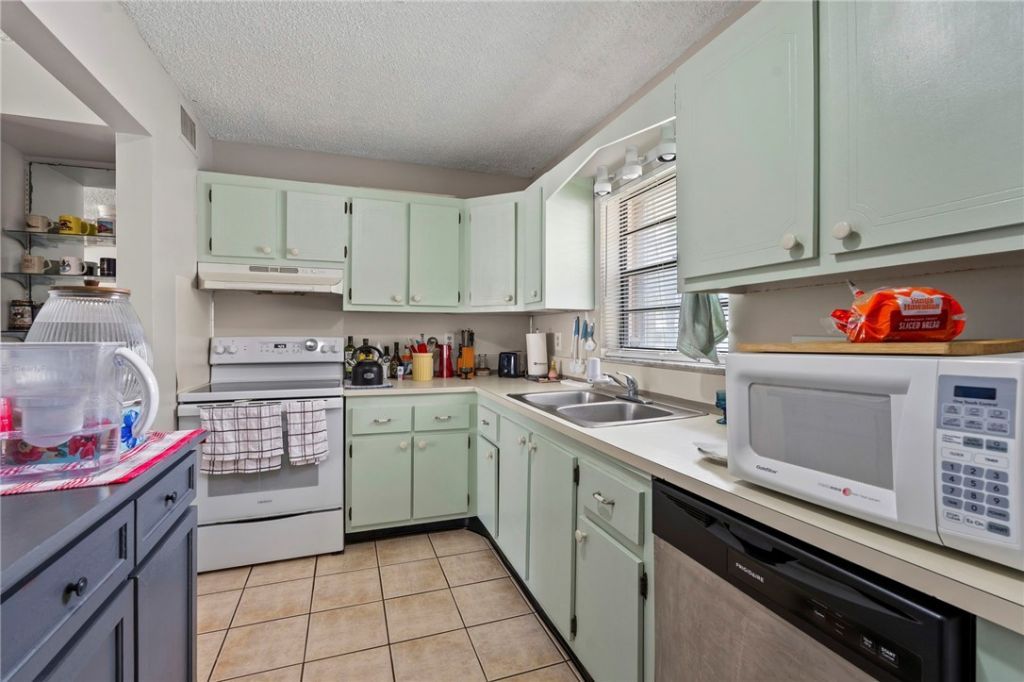 1772 Gulfstream Avenue, Unit C2, Fort Pierce, FL 34949 Photo