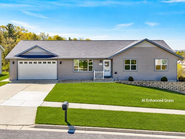 229 Dessa Rain Drive, Reedsburg, WI 53959