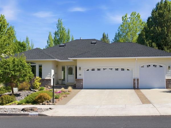 131 SE Airpark Drive, Bend, OR 97702