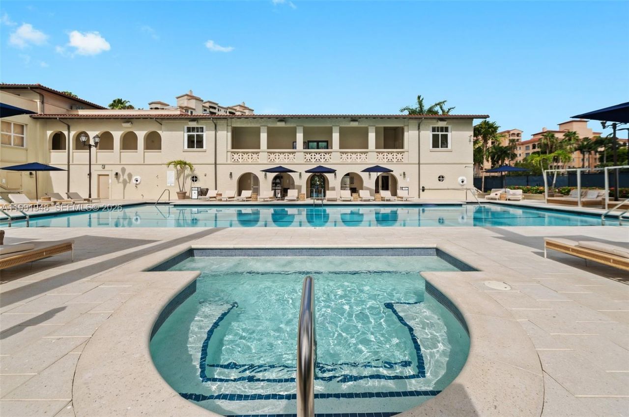 13633 Deering Bay Dr , Unit 225, Coral Gables, FL 33158 Photo