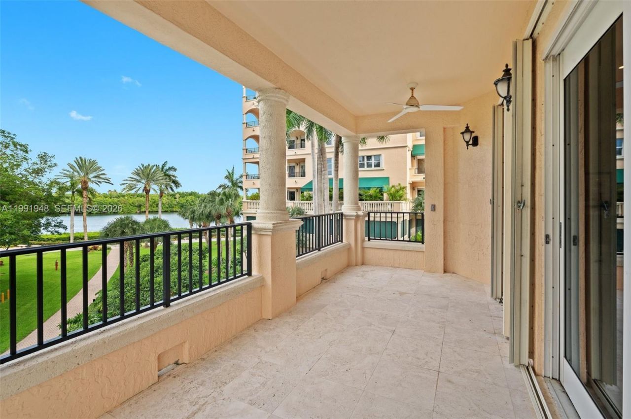 13633 Deering Bay Dr , Unit 225, Coral Gables, FL 33158 Photo