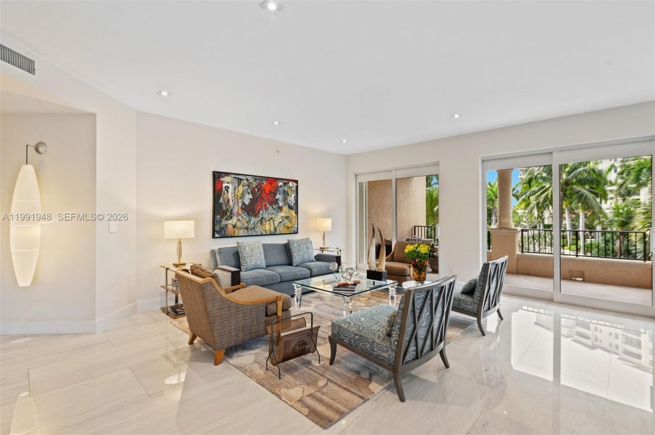 13633 Deering Bay Dr , Unit 225, Coral Gables, FL 33158 Photo