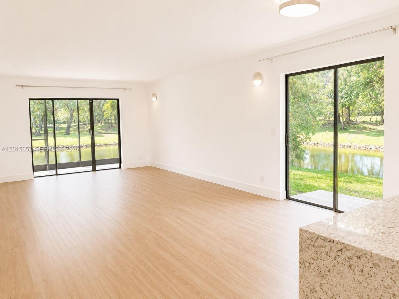 439 Lakeview Dr , Unit 106, Weston, FL 33326 Photo