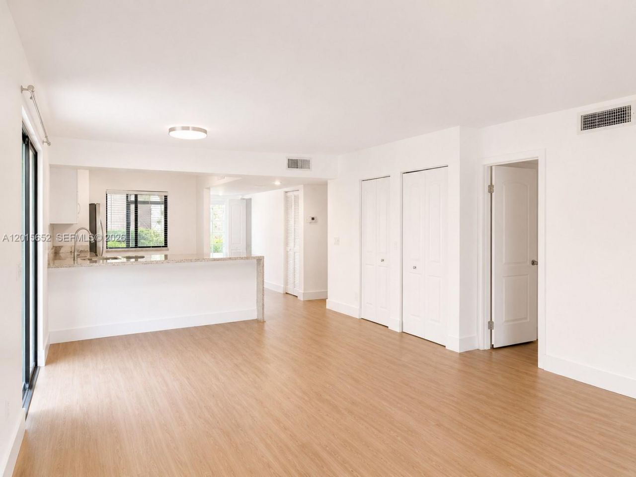 439 Lakeview Dr , Unit 106, Weston, FL 33326 Photo