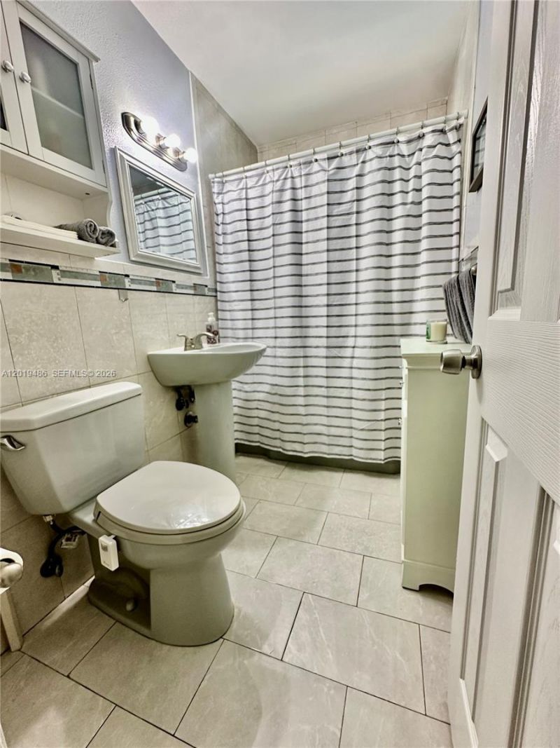 1700 SW 82nd Ave, Miami, FL 33155 Photo