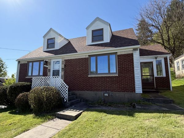 1902 Loretta Drive, Pittsburgh, PA 15235