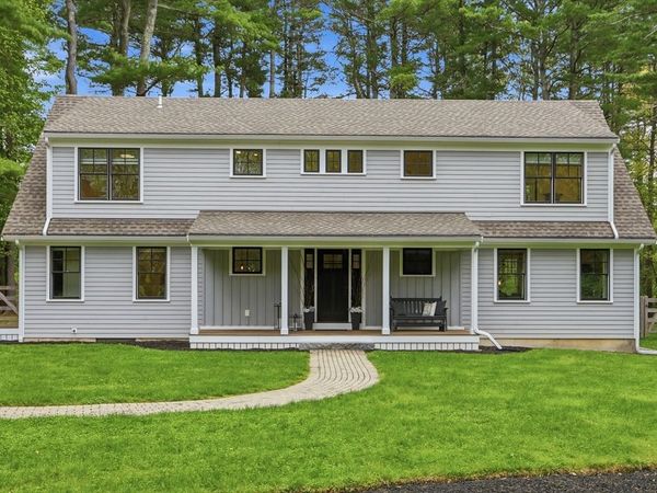 136 Holden Wood Rd, Concord, MA 01742