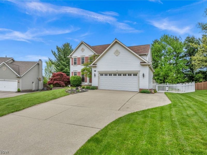 139 Mccleary Court, Northfield, OH 44067 Photo 3