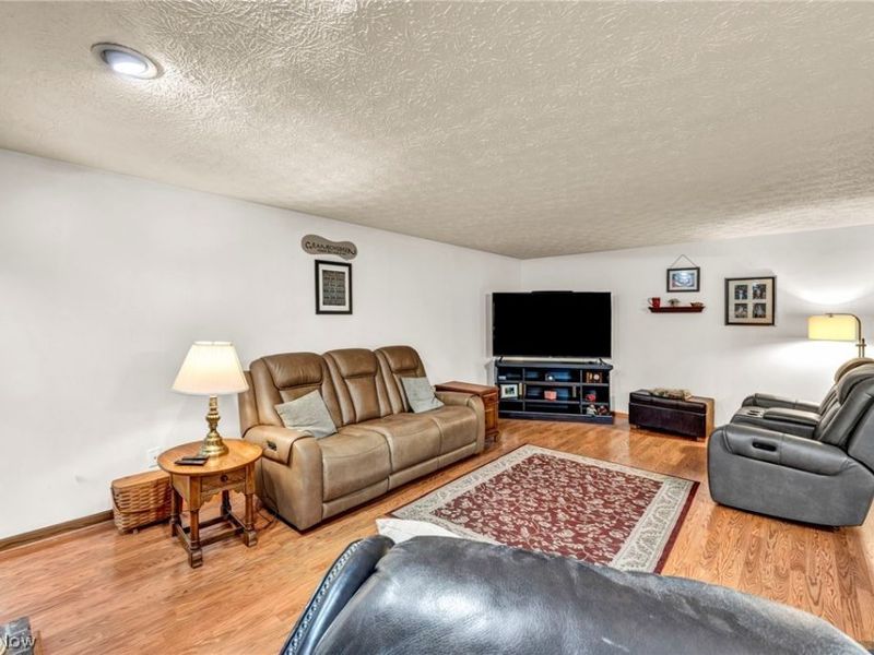 139 Mccleary Court, Northfield, OH 44067 Photo 5