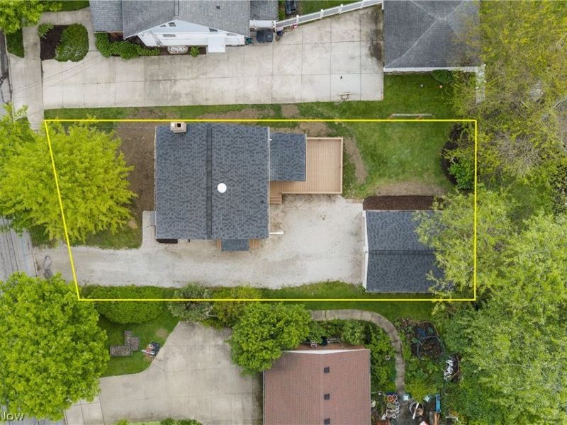 1476 Bryden Drive, Akron, OH 44313 Photo 2