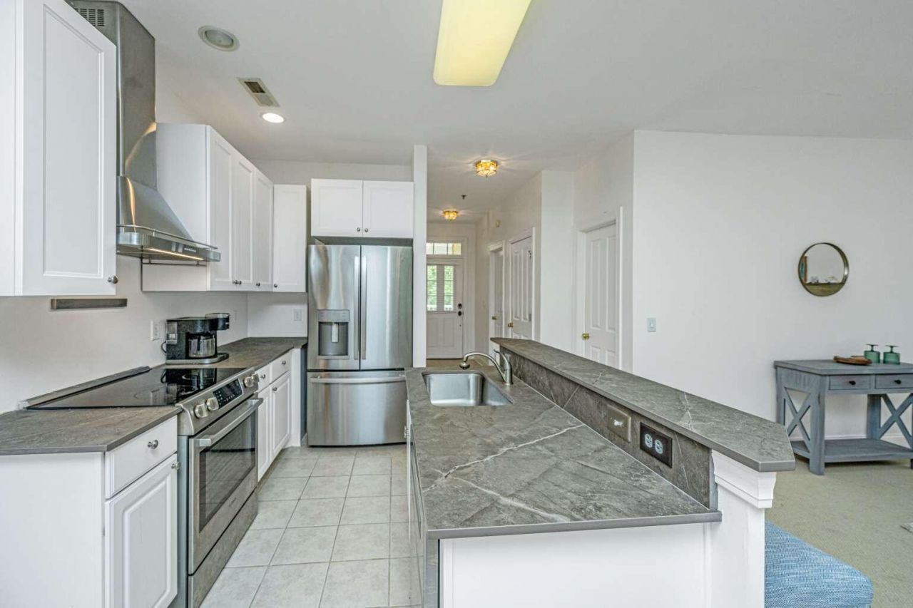 7331 Indigo Palms Way Photo 16