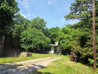 313 Big Bluff Pryor, OK 74361
