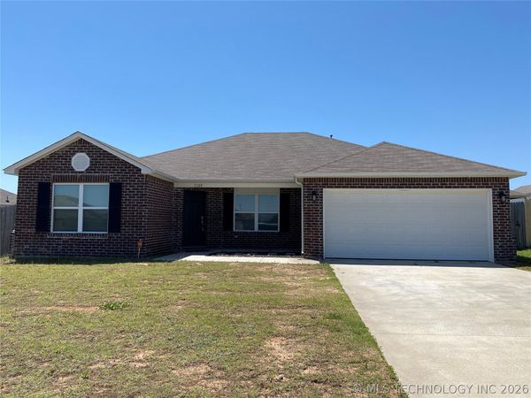 1109 Raven Drive , Claremore, OK 74019